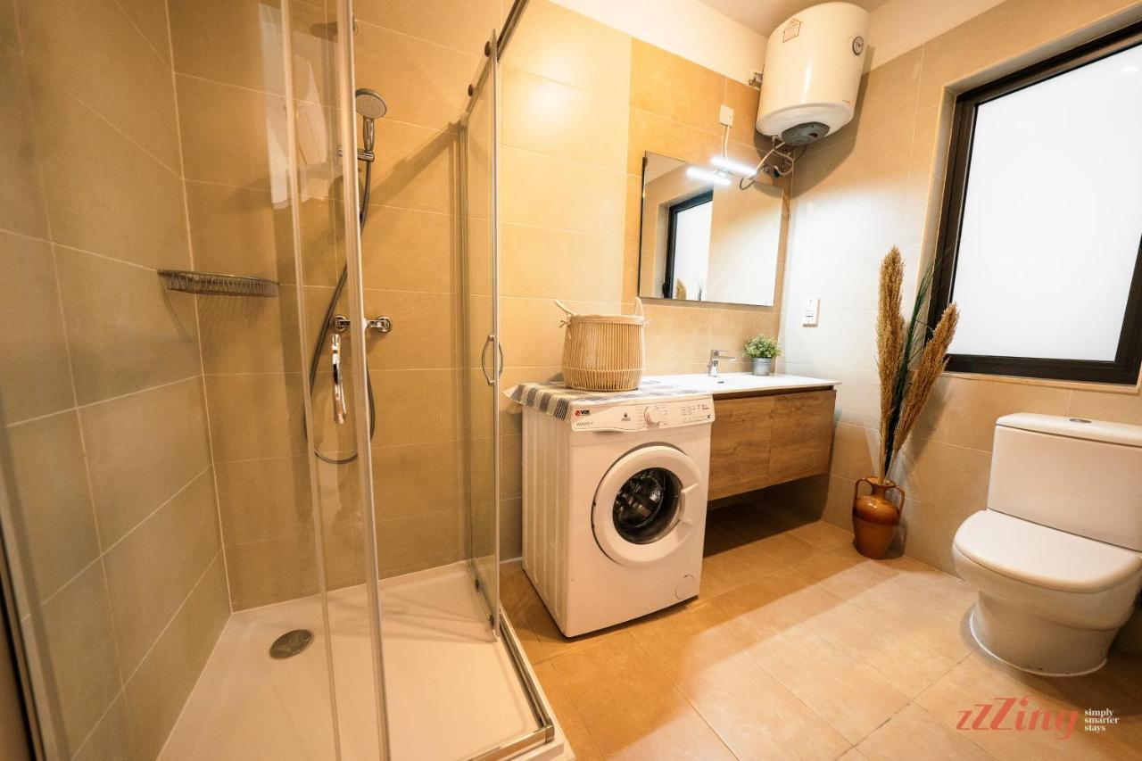 A Holiday Home In Mellieha With Gorgeous Views 外观 照片