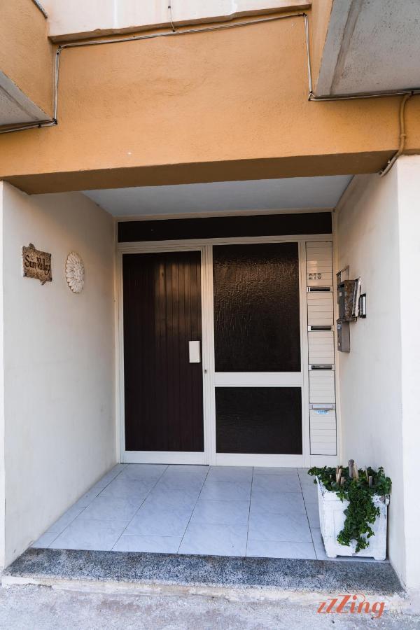 A Holiday Home In Mellieha With Gorgeous Views 外观 照片