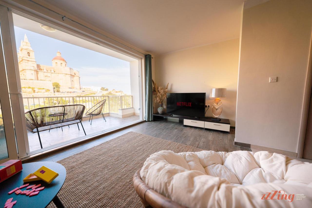 A Holiday Home In Mellieha With Gorgeous Views 外观 照片