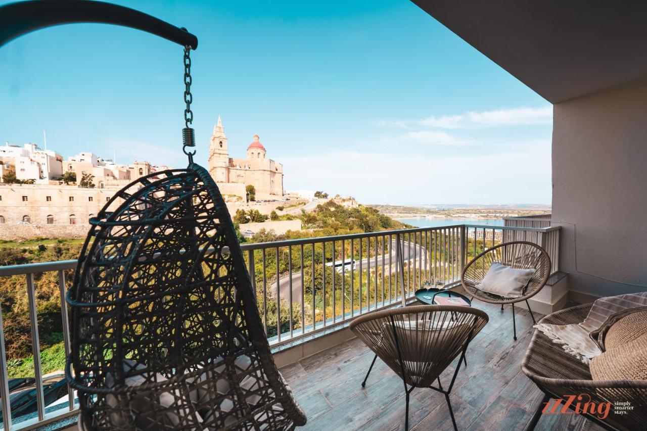 A Holiday Home In Mellieha With Gorgeous Views 外观 照片