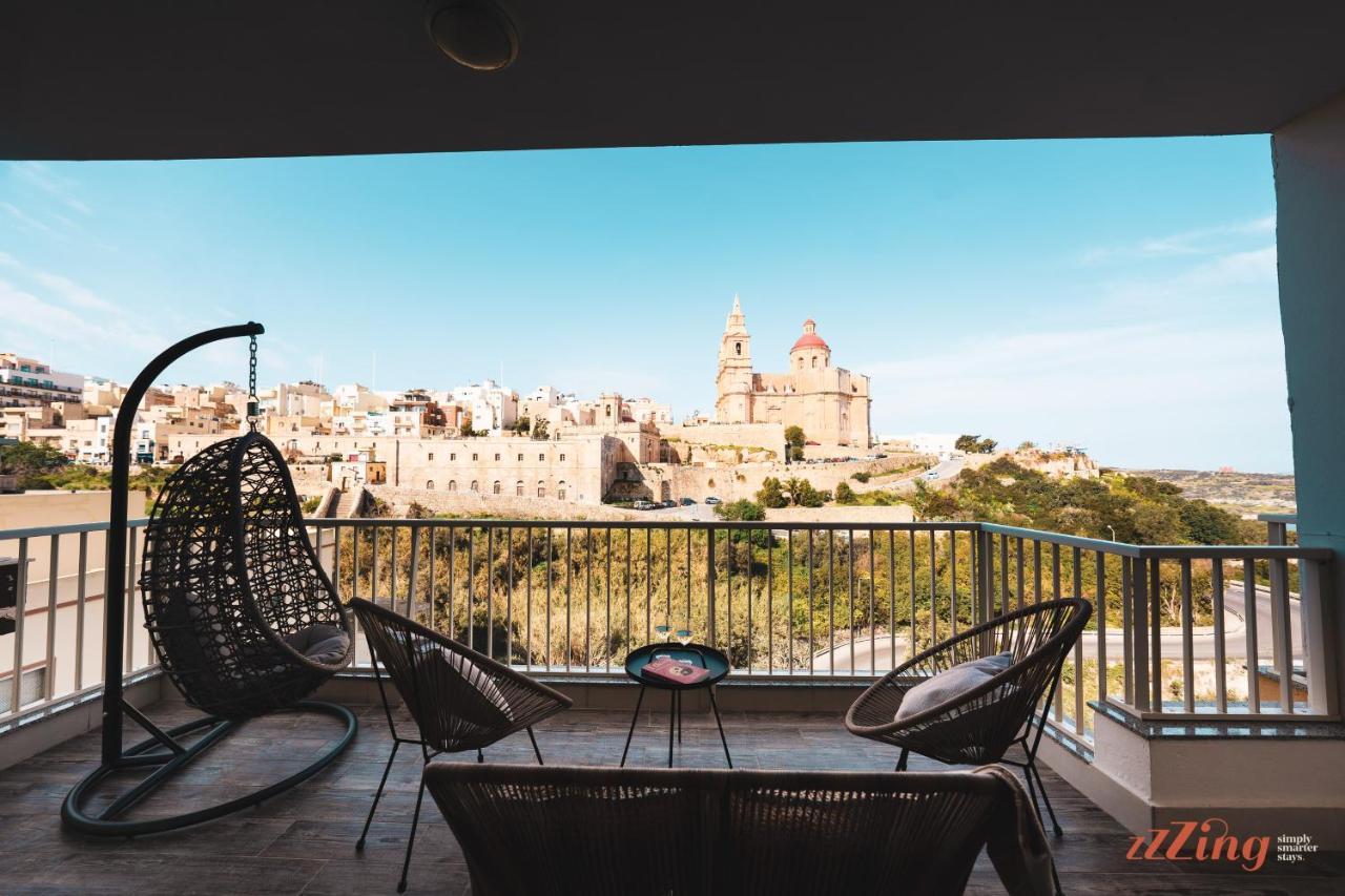 A Holiday Home In Mellieha With Gorgeous Views 外观 照片