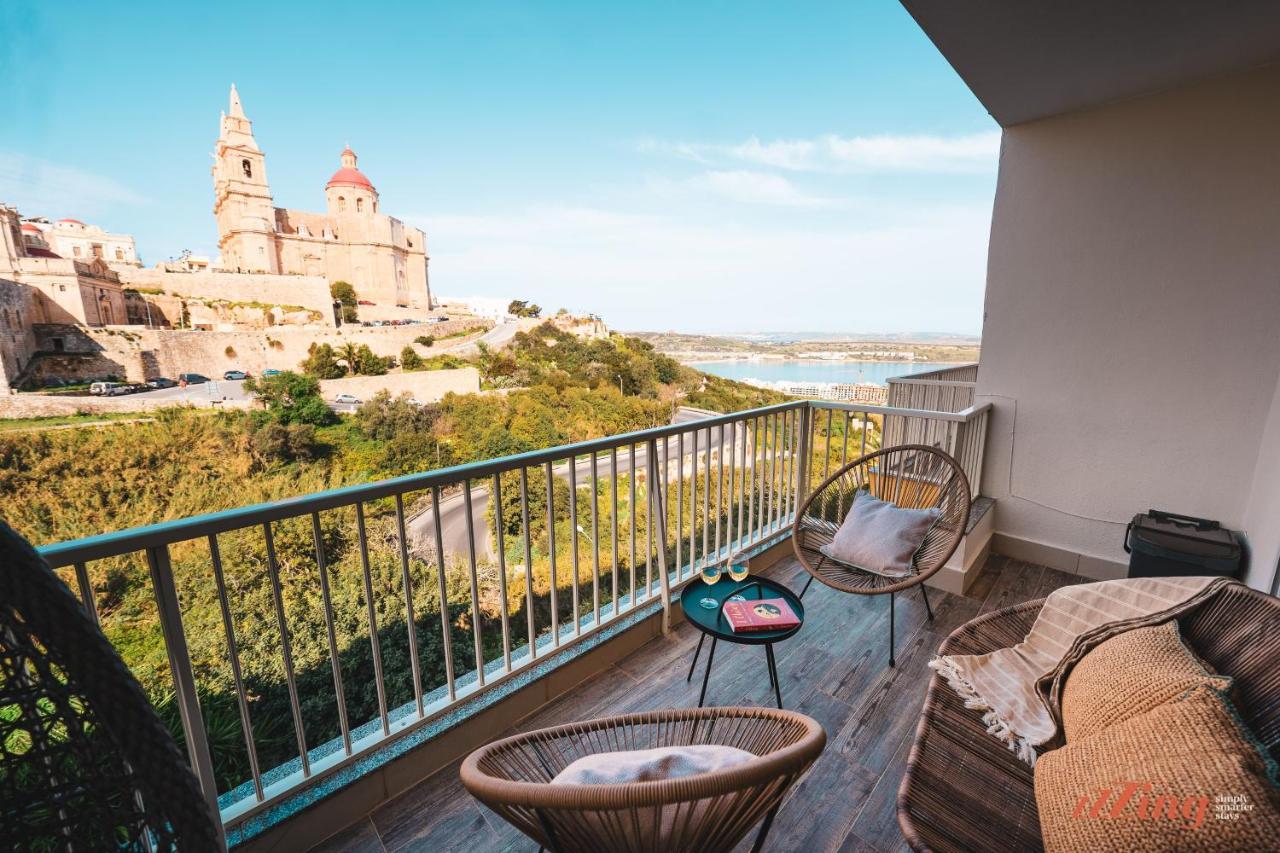 A Holiday Home In Mellieha With Gorgeous Views 外观 照片